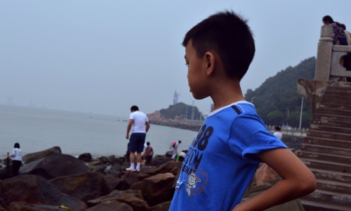 梦到别人拉自己身上屎了怎么回事-梦见别人拉了自己身上是什么意思啊网 - 梦见别人拉我身上大便,梦见别人拉粑粑整我一身